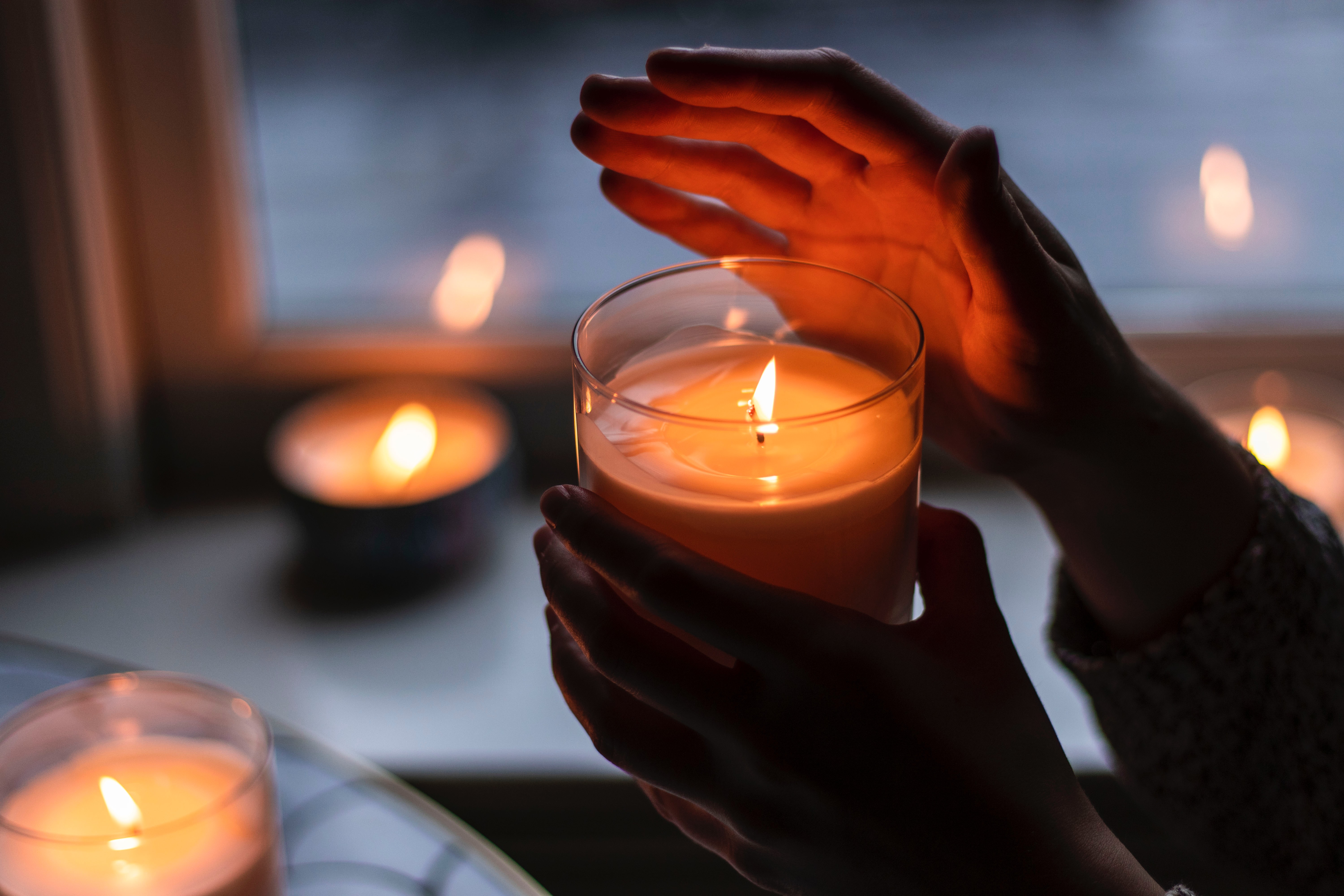 Aligning Your Mind and Body with Scented Candles